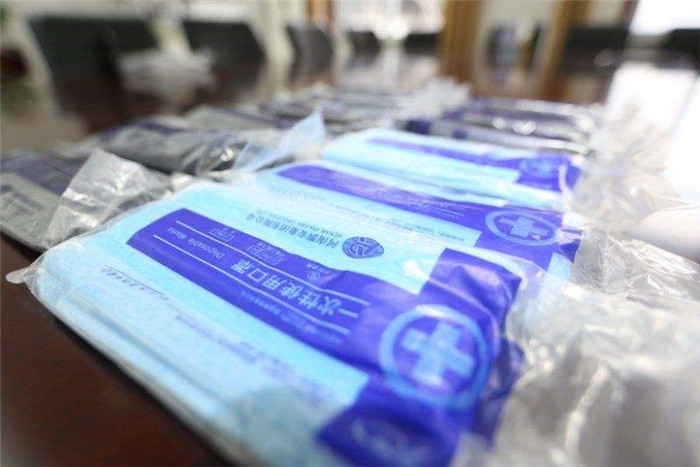 怎么從中國郵寄口罩到美國？